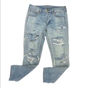 American Eagle Tomgirl Ripped Distressed Jeans